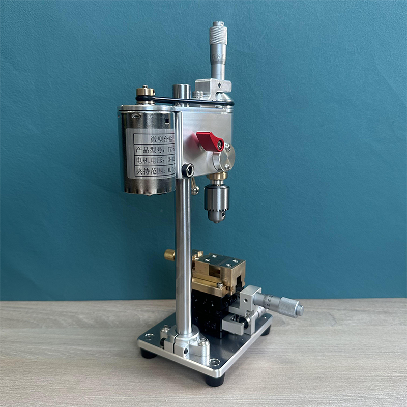 Miniaturowa wiertarka stołowa  – Mini Bench Drill Press Variable Speed recenzja i cena
